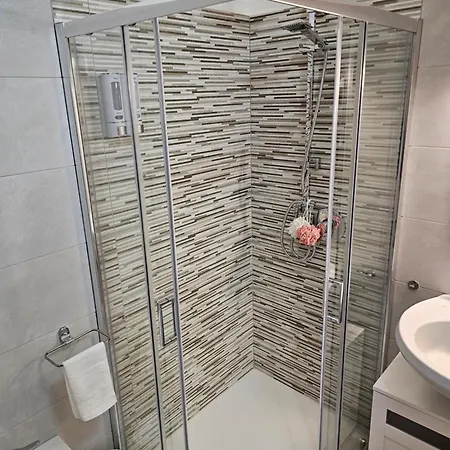 Pietrarosa Apartment