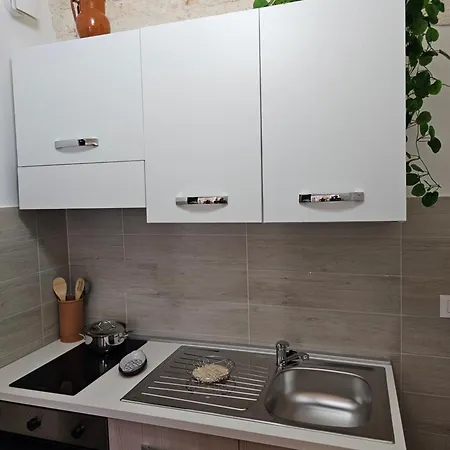 Pietrarosa Apartment *